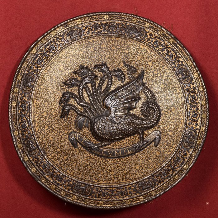 «…Посмотри в глаза чудовищ…»