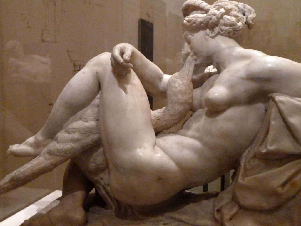 Б. Амманати. Леда и лебедь. По картине Микеланджело. Около 1560. Мрамор. Барджелло, Флоренция.jpg